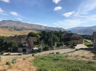 1888 Broadview, Wenatchee, WA 98801