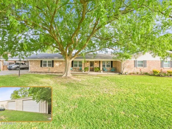 218 Fairway Dr, Crowley, LA 70526