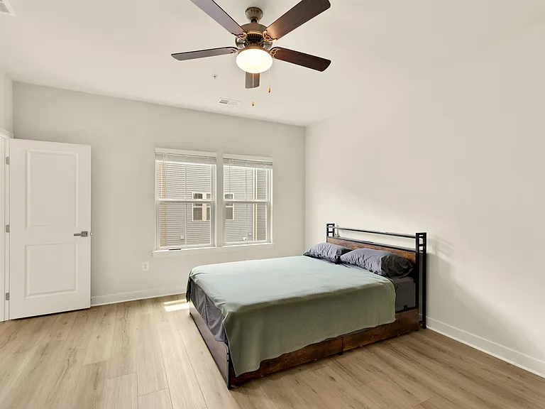$1700 Bedroom 1