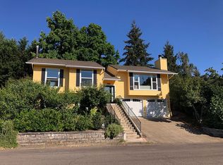 1116 NW Woodwillow Dr, Roseburg, OR 97471