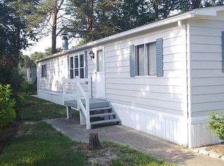 54 Hazeltop Dr, Sicklerville, NJ 08081