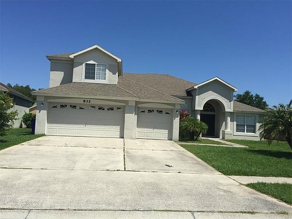 2nd image of 832 Chamberlin Trl