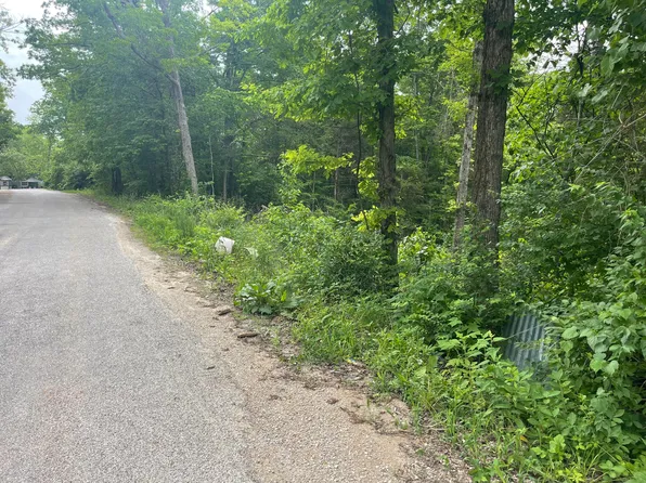 000 2nd Street, Rockaway Beach, MO 65740