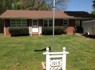 1019 Quail Ln, Halifax, VA 24558