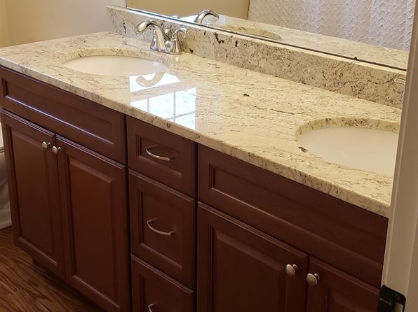 manchester-new-hampshire-189837765 picture