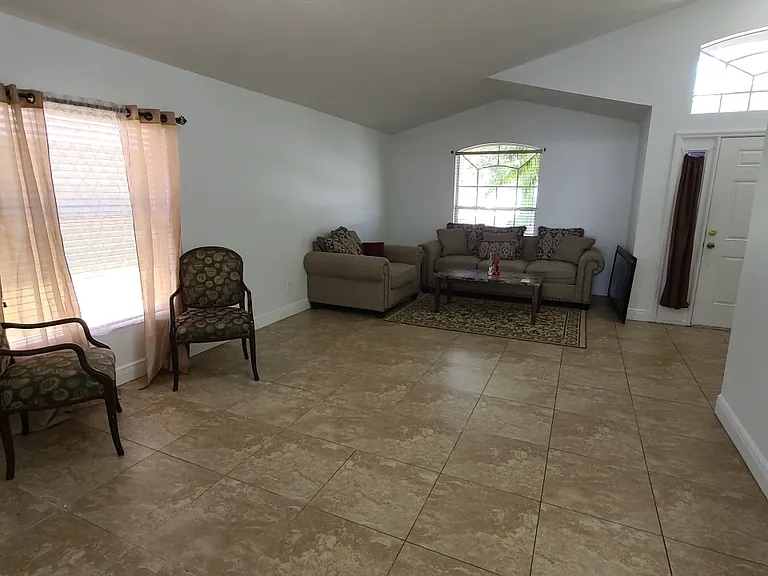 4102 Longworth Loop — Photo 24