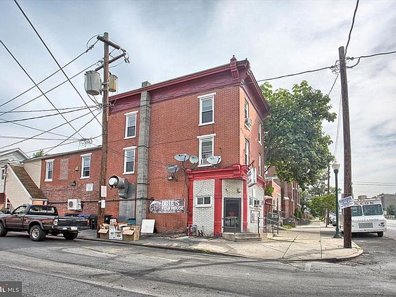 2nd image of 1500 Market St