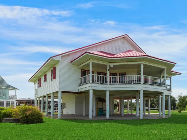 158 Carpenter Dr, Cypremort Point, LA 70538