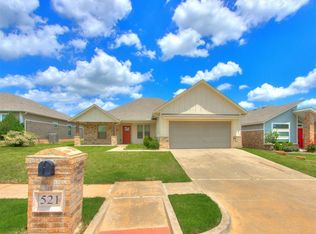 521 NW 179th St, Edmond, OK 73012