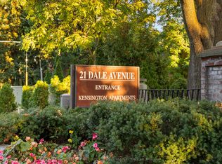 21 Dale Ave #638, Toronto, ON M4W1K3