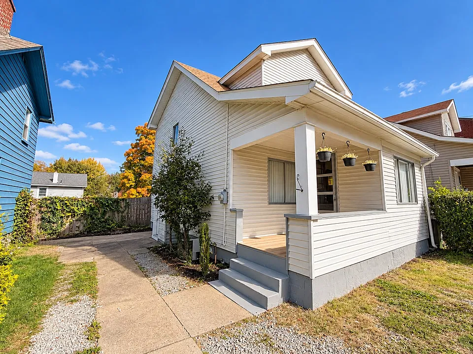 1141 Lincoln Way