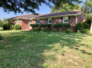 2378 W Green Hill Rd, McMinnville, TN 37110