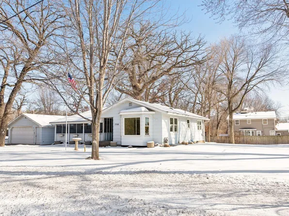 7708 Boone Ave N, Brooklyn Park, MN 55445
