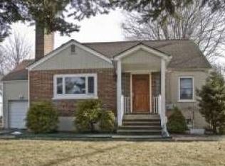 7 Center Grove Rd, Randolph, NJ 07869