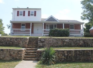 2064 Dansbury Dr NW, Roanoke, VA 24017