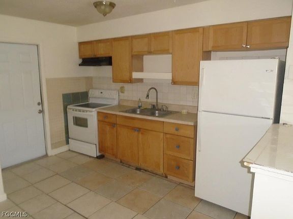 4th image of 5522 2nd Ave