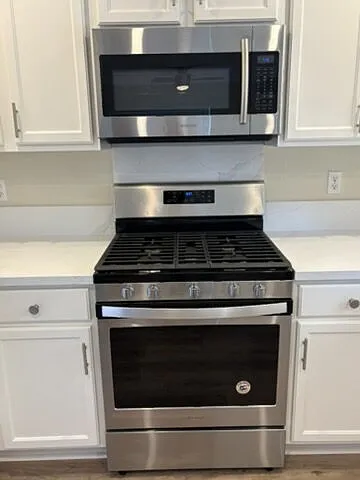 744 Walnut St #6 — Photo 3