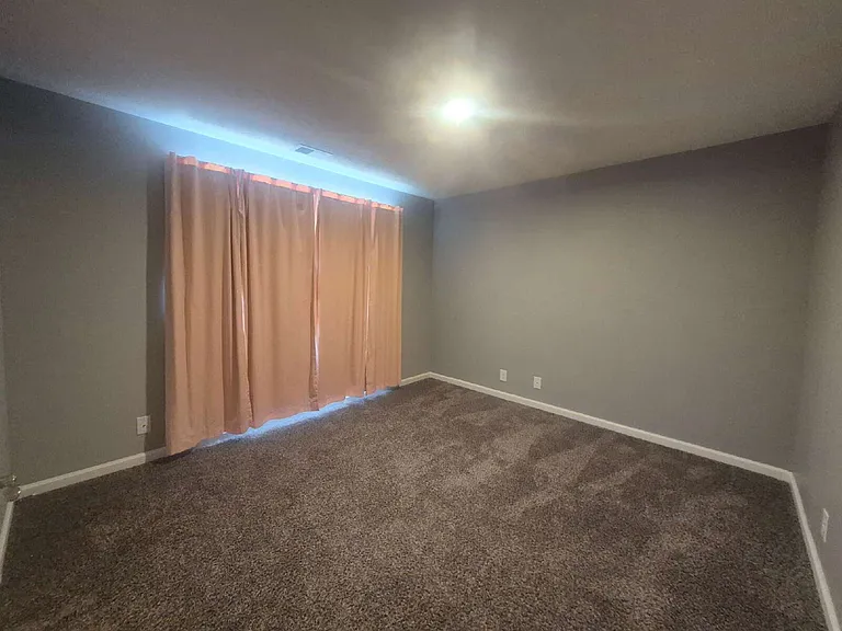 1351 Freedom Dr — Photo 18