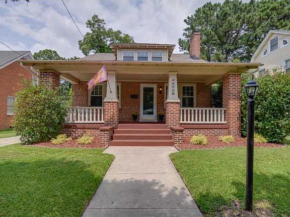 2nd image of 1216 Magnolia Ave