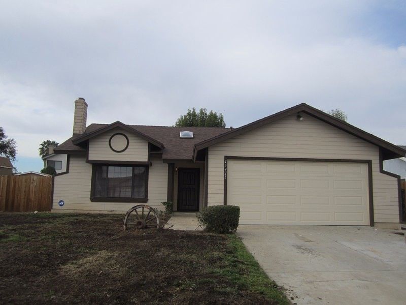 1st image of 15335 Las Rosas Ave