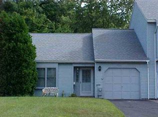 22 A Carriage Rd #B, Clifton Park, NY 12065