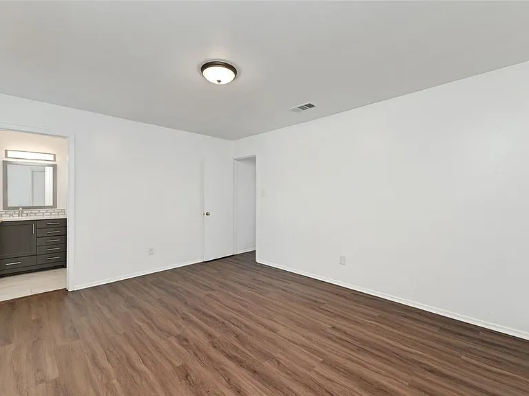 1709 Wild Basin Ledge #B — Photo 19