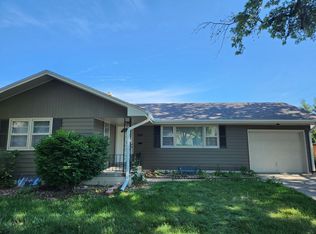 7410 Decatur St, Omaha, NE 68114