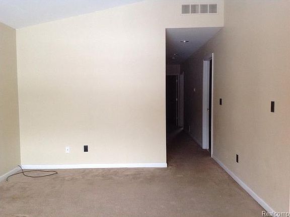2nd image of 4509 Bedford St