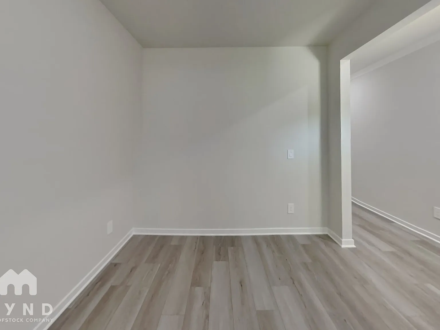4 bed, 2.5 bath, 2514 sqft, $2,370 — Photo 4