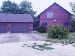 2447 Circle Ln, Fort Dodge, IA 50501
