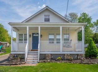 70 Browertown Rd, Little Falls, NJ 07424