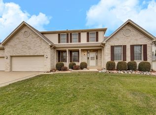5660 Caribou Ln, Hoffman Estates, IL 60192