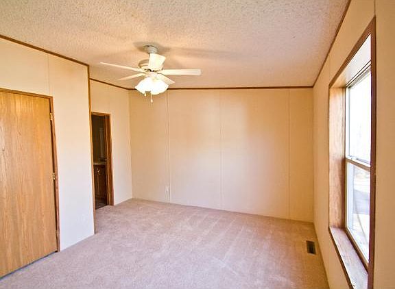 5th image of 11934 Sunny Dr