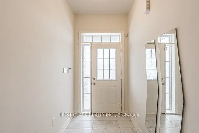3 bed, $3,580 — Photo 2