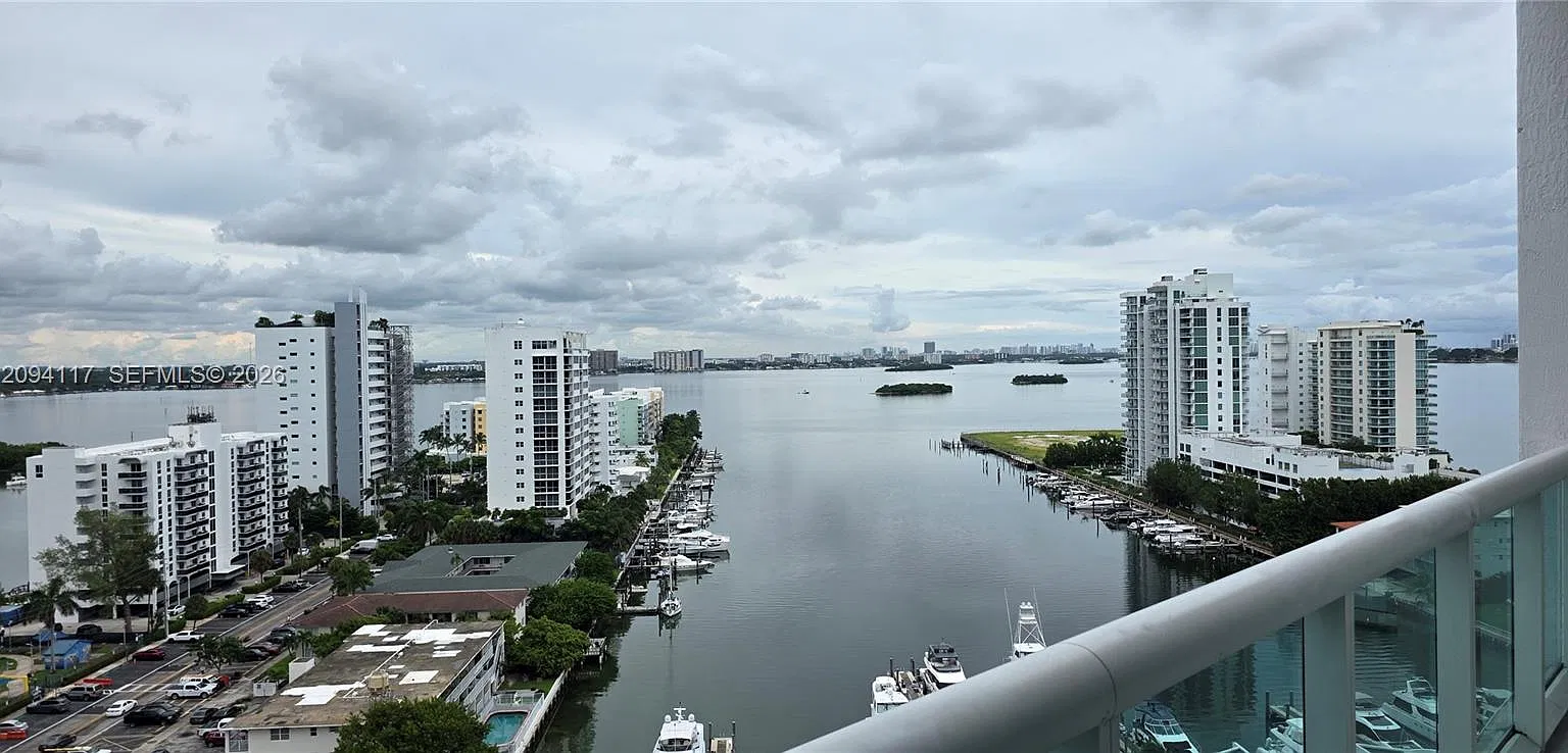 360 Condo A — Photo 1