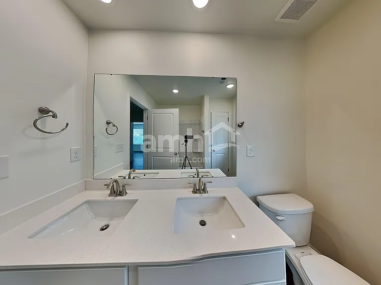 3536 Lincoln Heights Ln — Photo 15