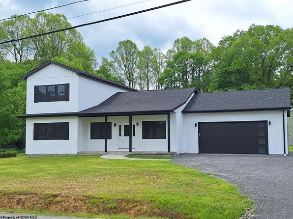 794 Laurel Park Rd, Clarksburg, WV 26301