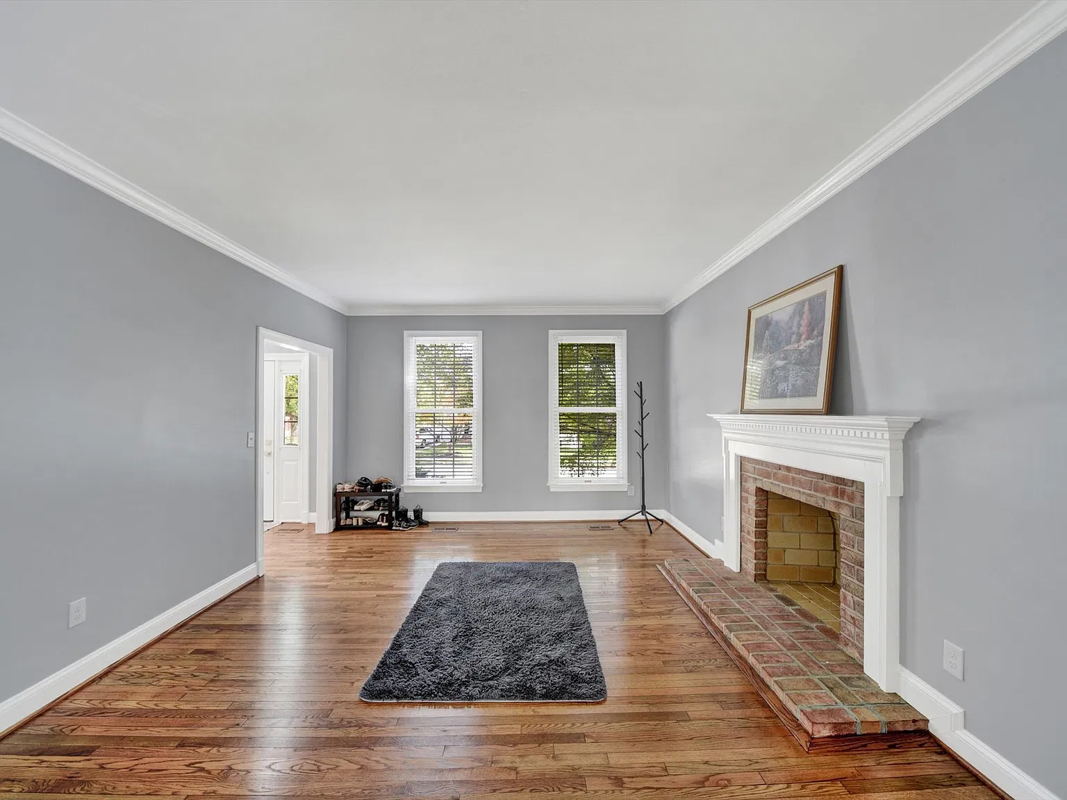 5 bed, 2.5 bath, 3485 sqft, $4,554 — Photo 4
