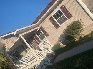 1052 Crosby Ln, Spring City, TN 37381