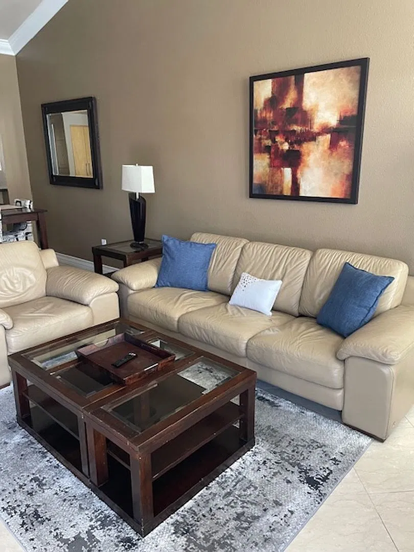 Meridian Top Floor Furnished 1 Bed | 1 Bath Condo With Strip And High Roller View. — Photo 3