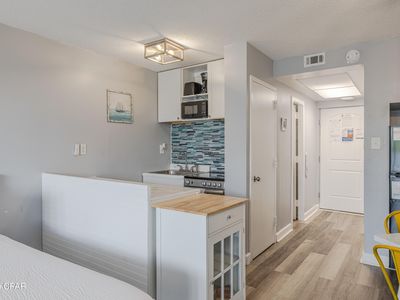 8817 Thomas Dr #A112, Panama City Beach, FL, 32408
