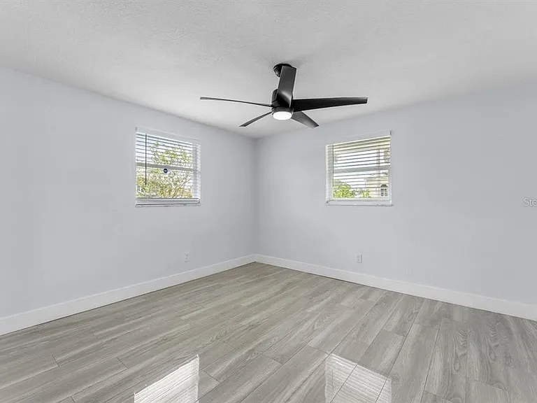 5510 Bayou Grande Blvd NE — Photo 16