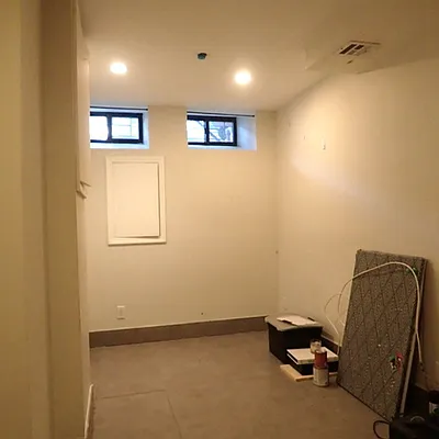 Rented by Nooklyn NYC LLC | media 22