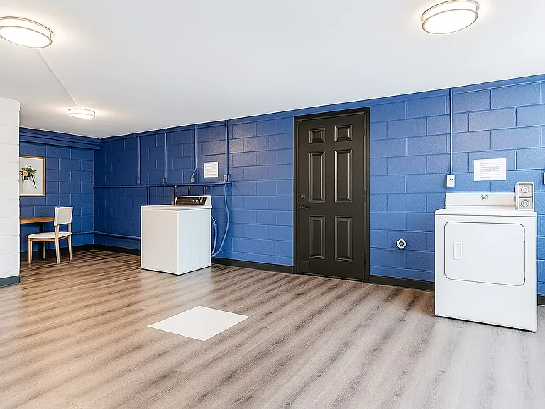 802 Main St #9 — Photo 9