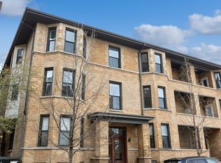 555 W Briar Pl APT 202, Chicago, IL 60657