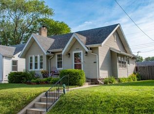 2142 Hollywood Pl, South Bend, IN