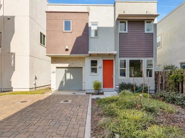 165 Log Pond Ln, Sacramento, CA 95818