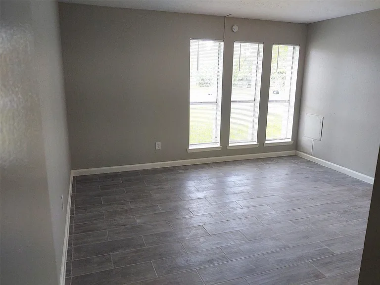 2187 Pilgrims Bend Dr — Photo 10