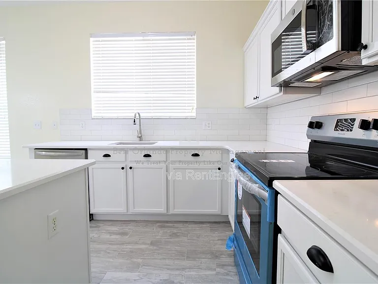 8556 Greenbank Blvd — Photo 17