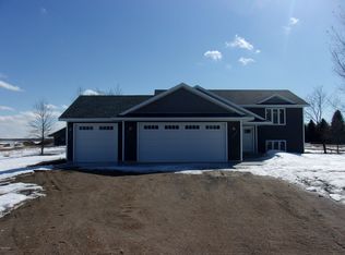 8241 Rolling Acres Cir NW, Alexandria, MN 56308